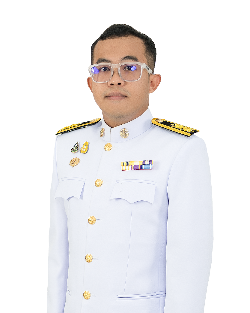 นายพีระพงศ์ สุ่มเหม